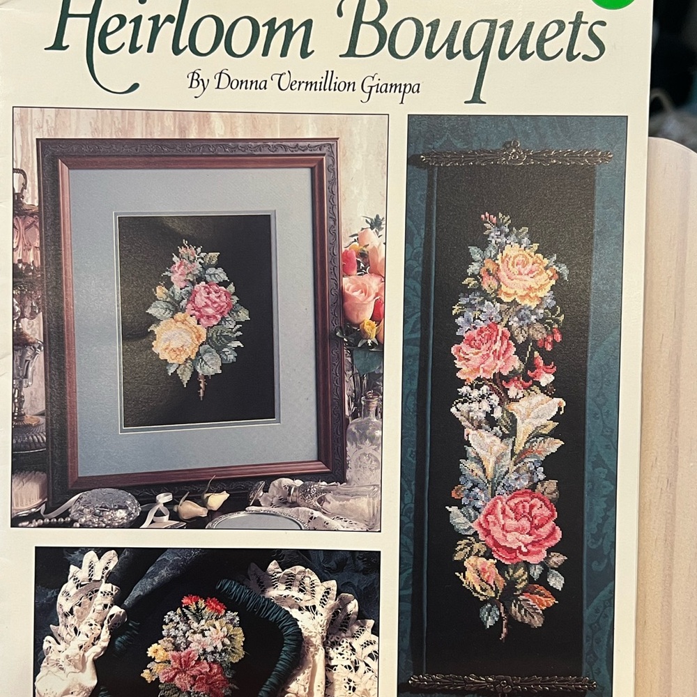 Leisure Arts Heirloom Bouquets Cross Stitch Leaflet Pattern Roses‎ Floral #2125